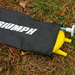 Jeu de bataille de bouteilles TRIUMPH, jaune